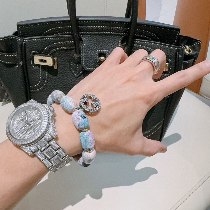 Gvc*1 bracelets